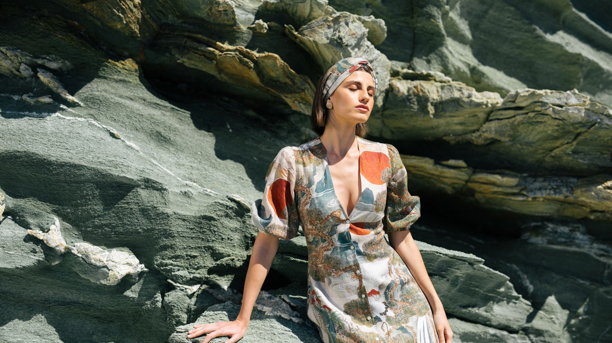 East-Meets-West-A-Capsule-Collection-Inspired-by-Korean-Art Luxmii