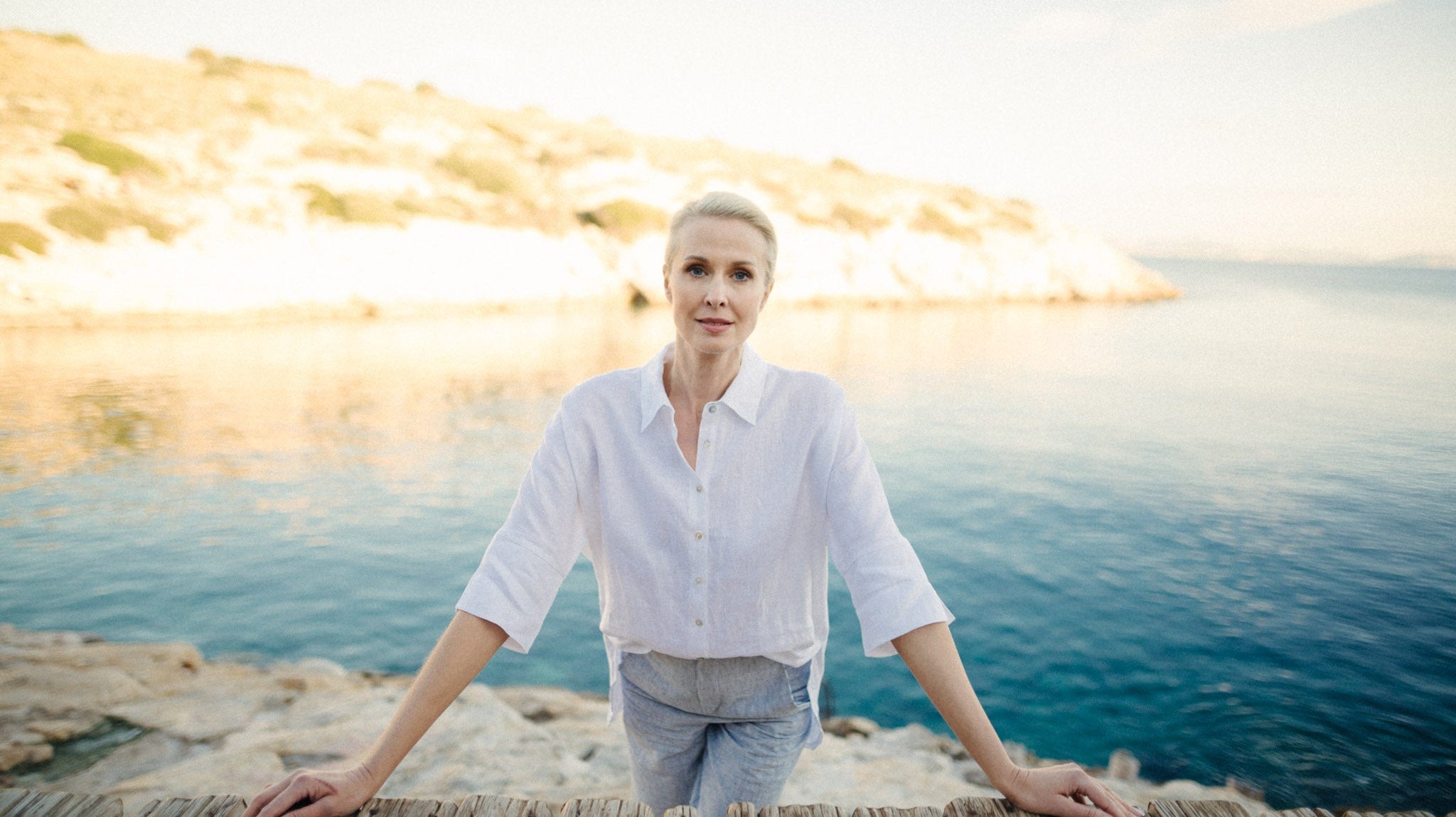 What-shoes-to-wear-with-linen-pants-Spring-Summer-Edition Luxmii