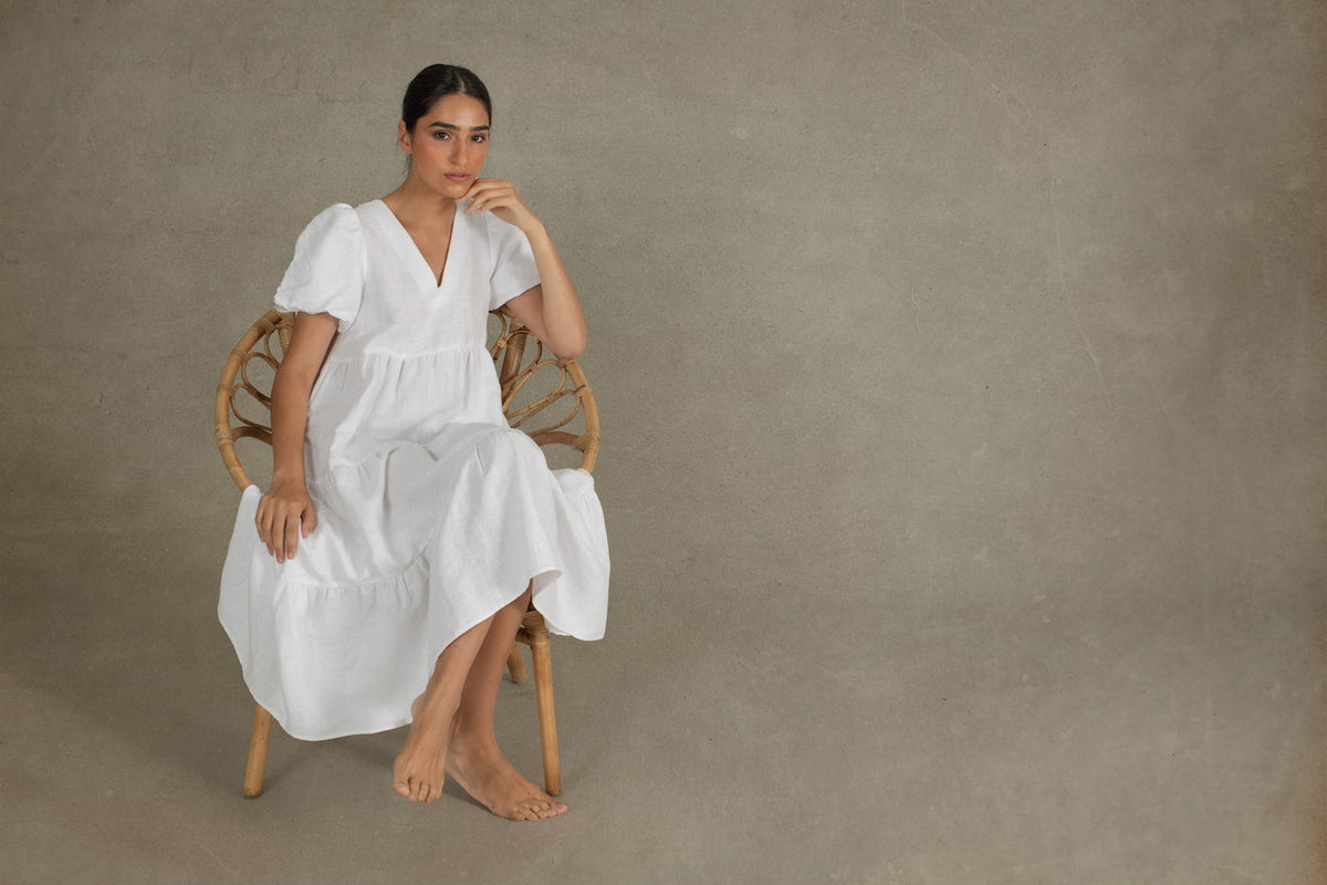 Why is Linen so Expensive? [5 Reasons] LUXMII