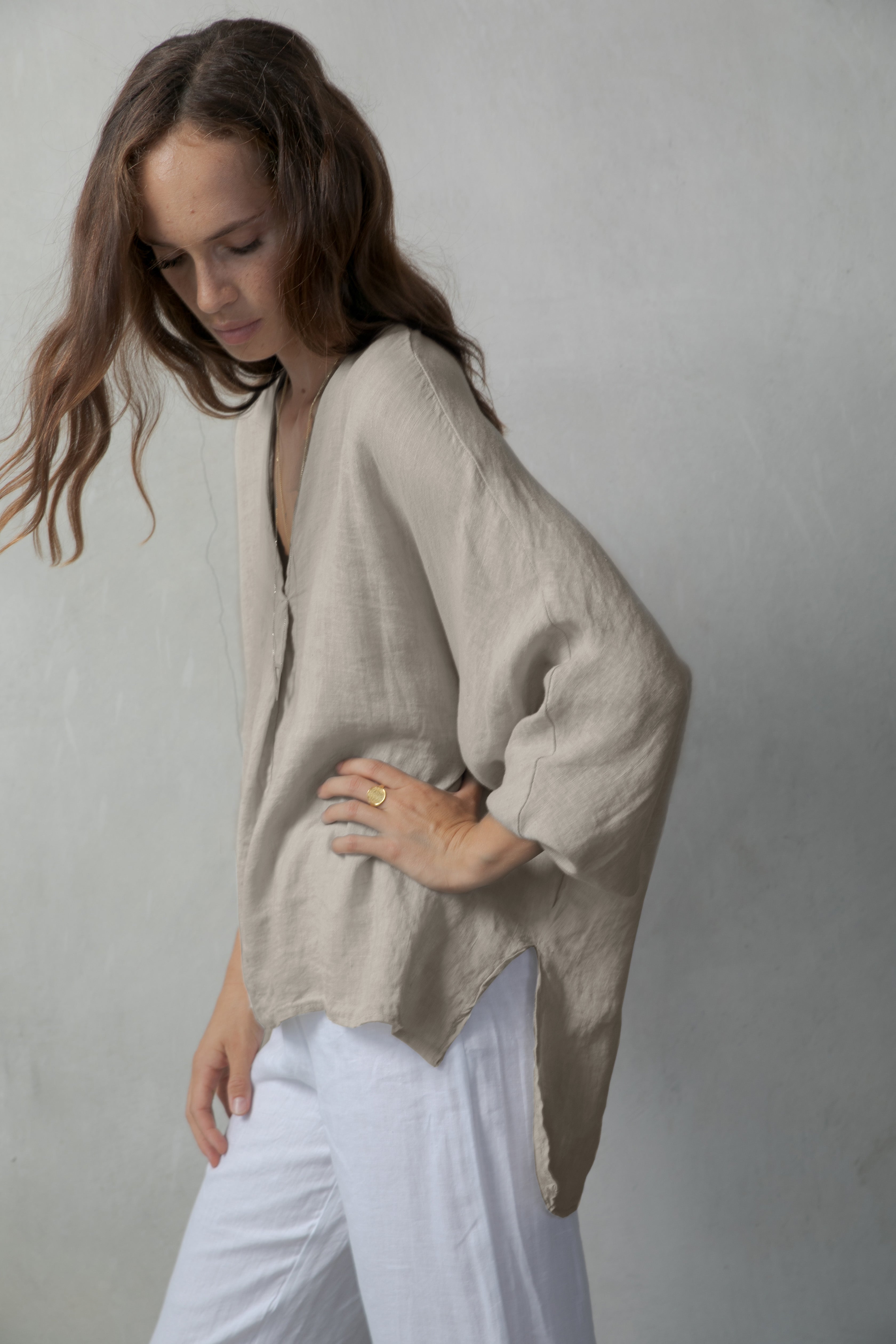 Relaxed Pallocino Linen Top Oatmeal Luxmii