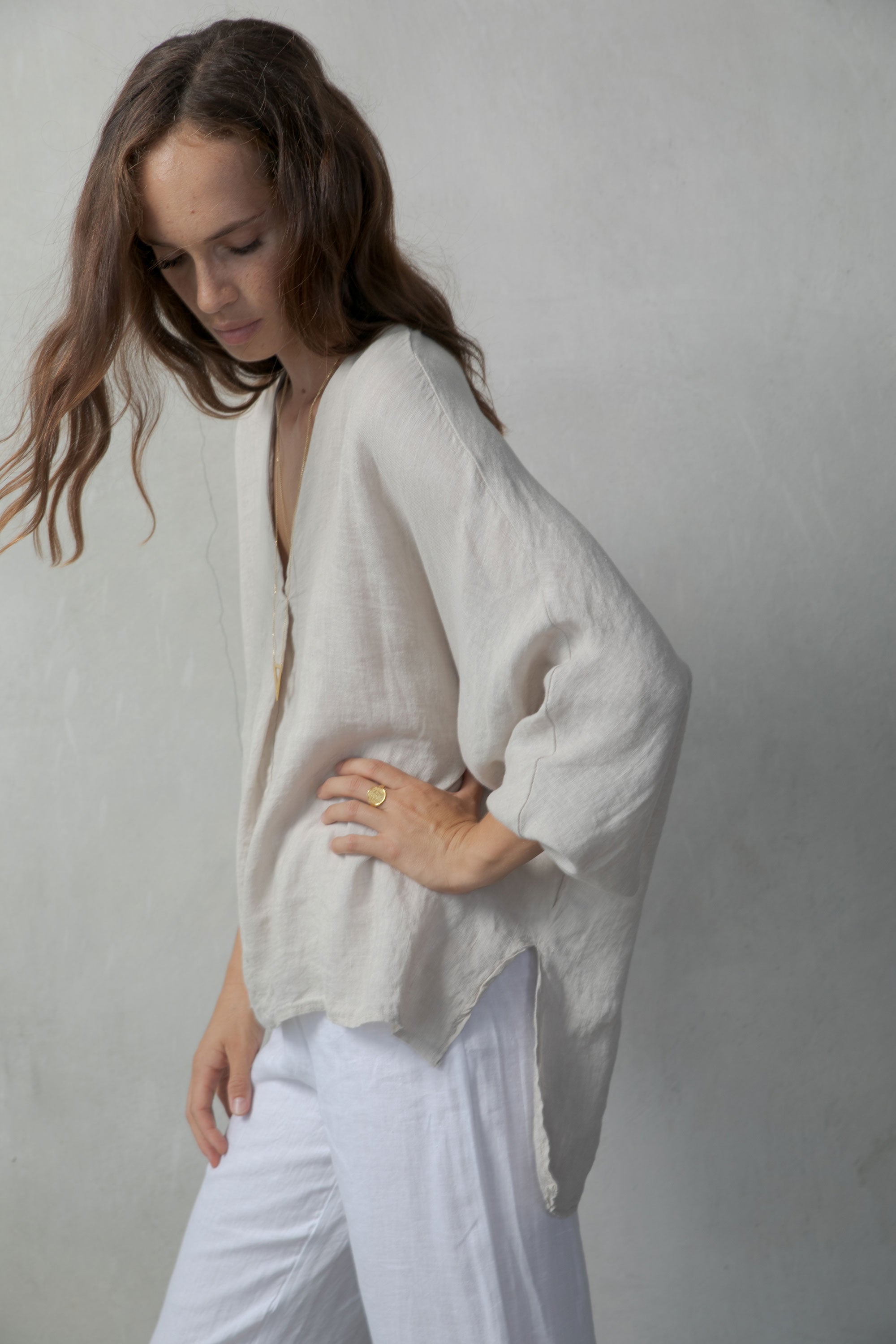 Relaxed Pallocino Linen Top Oatmeal Luxmii