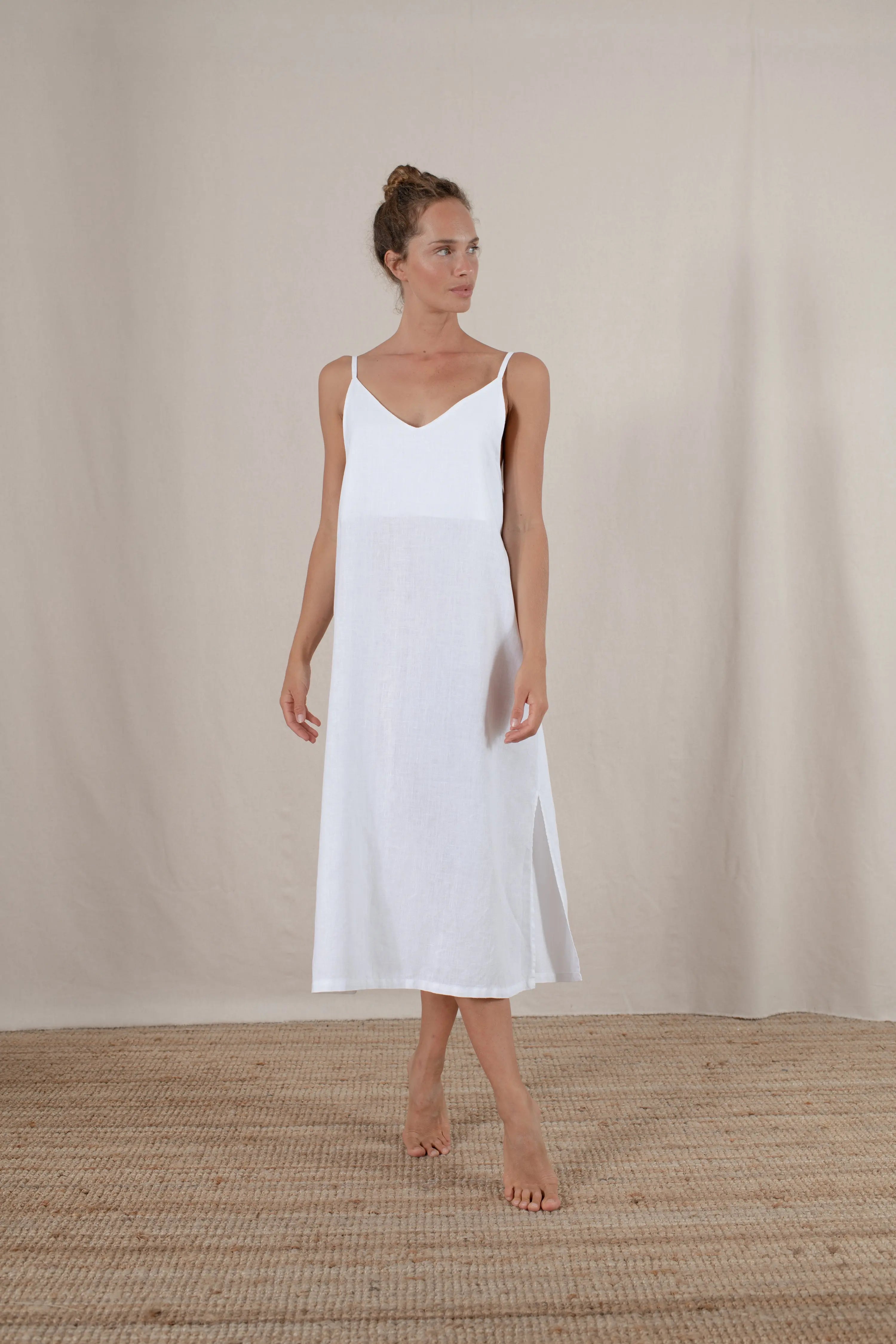Basique Linen Slip Dress White Luxmii