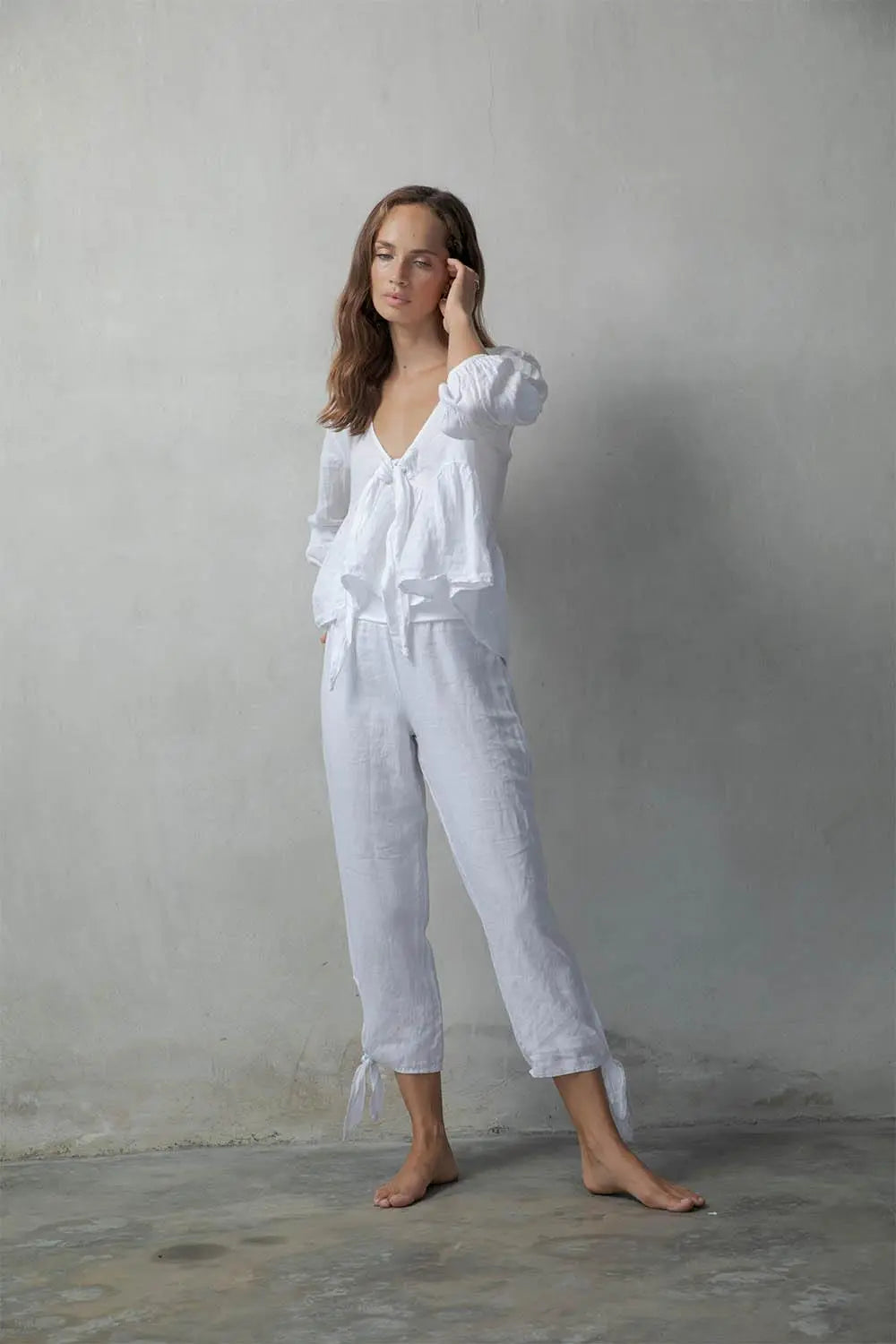 Tie-Knot Linen Capri Pants White - Luxmii