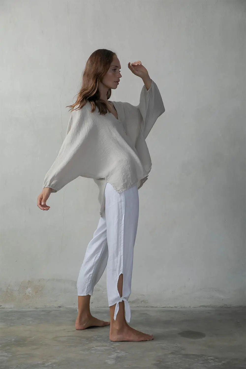 Tie-Knot Linen Capri Pants White - Luxmii