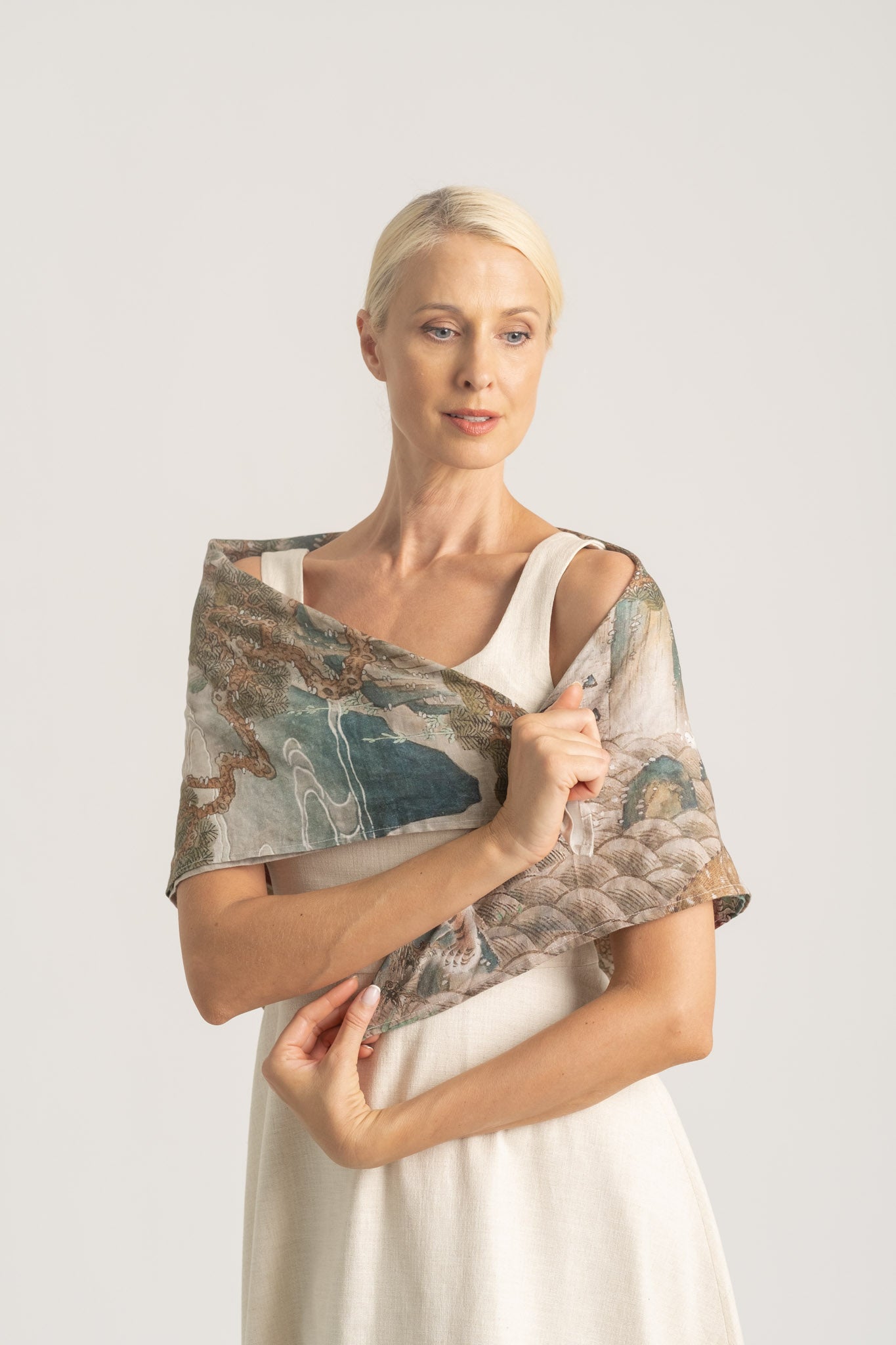 Minhwa Linen Scarf - LUXMII