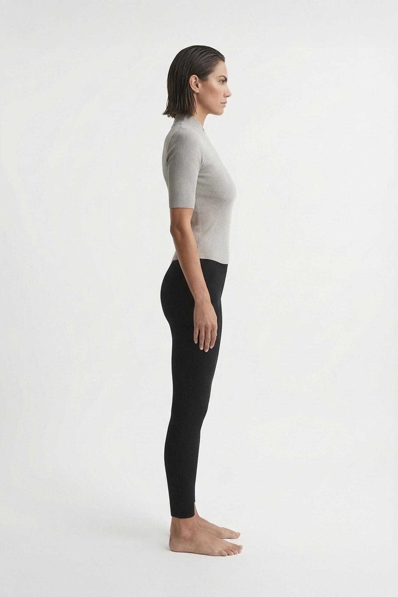 Ribbed Entonnoir Top in Pebble Grey Luxmii