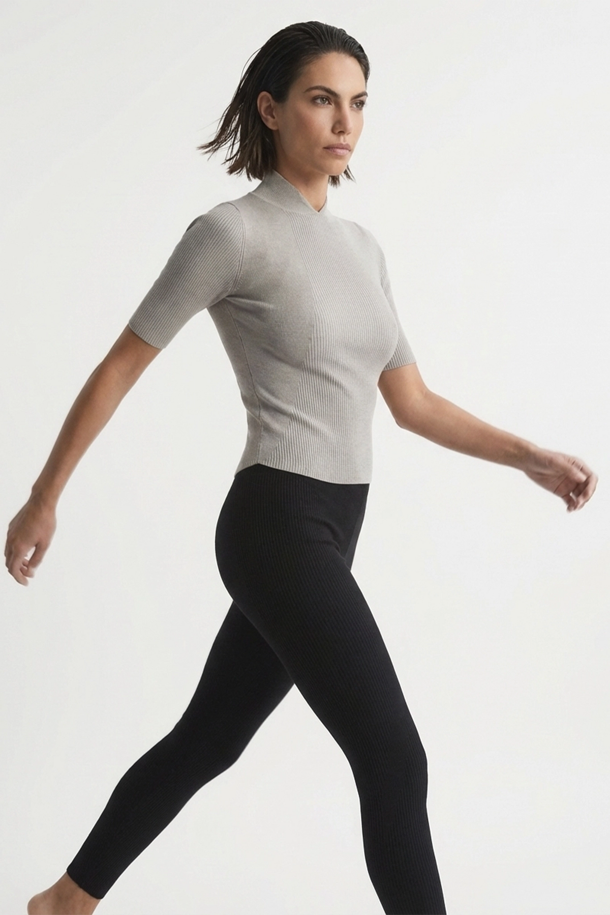 Ribbed Entonnoir Top in Pebble Grey Luxmii