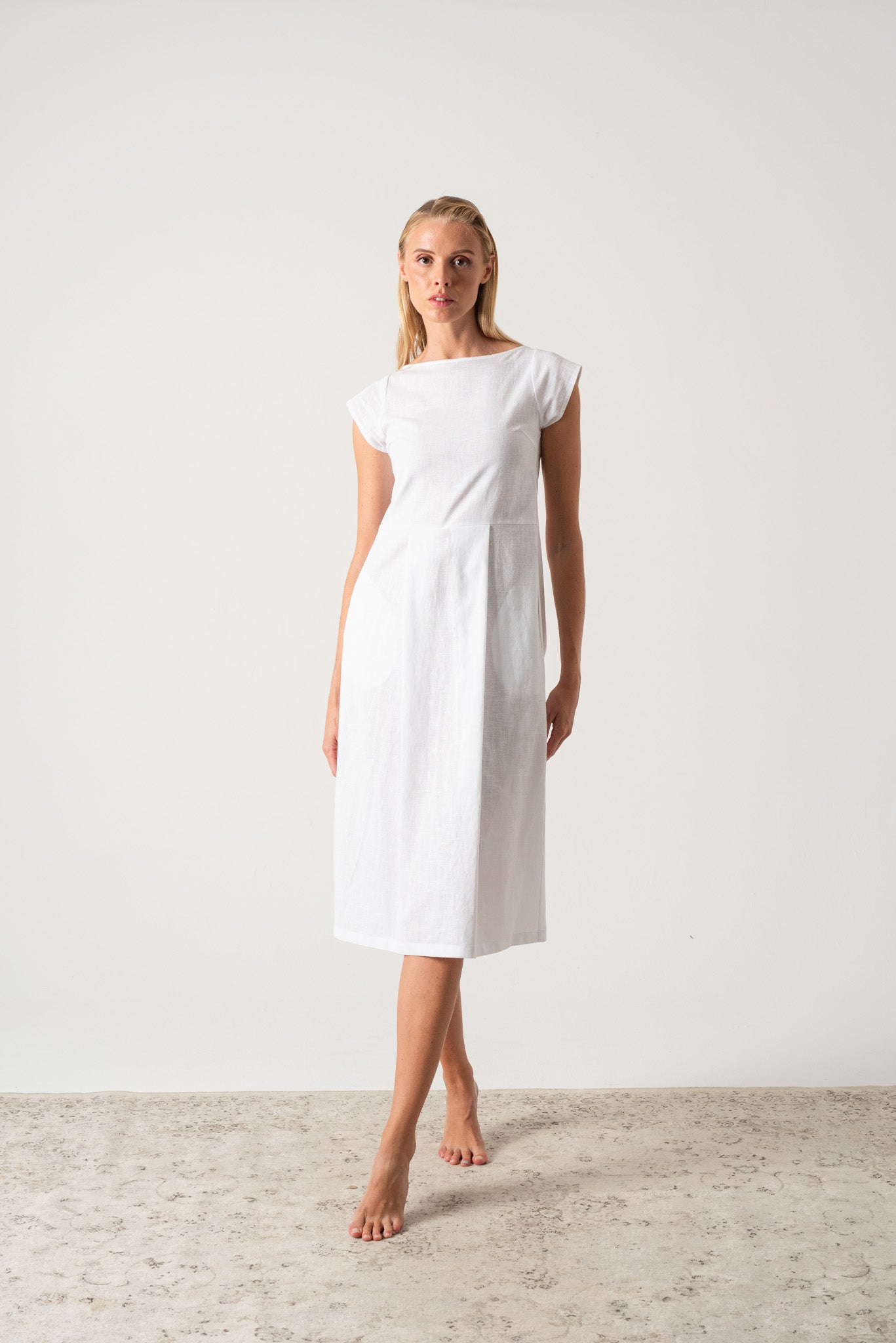 Viana Dress White Luxmii