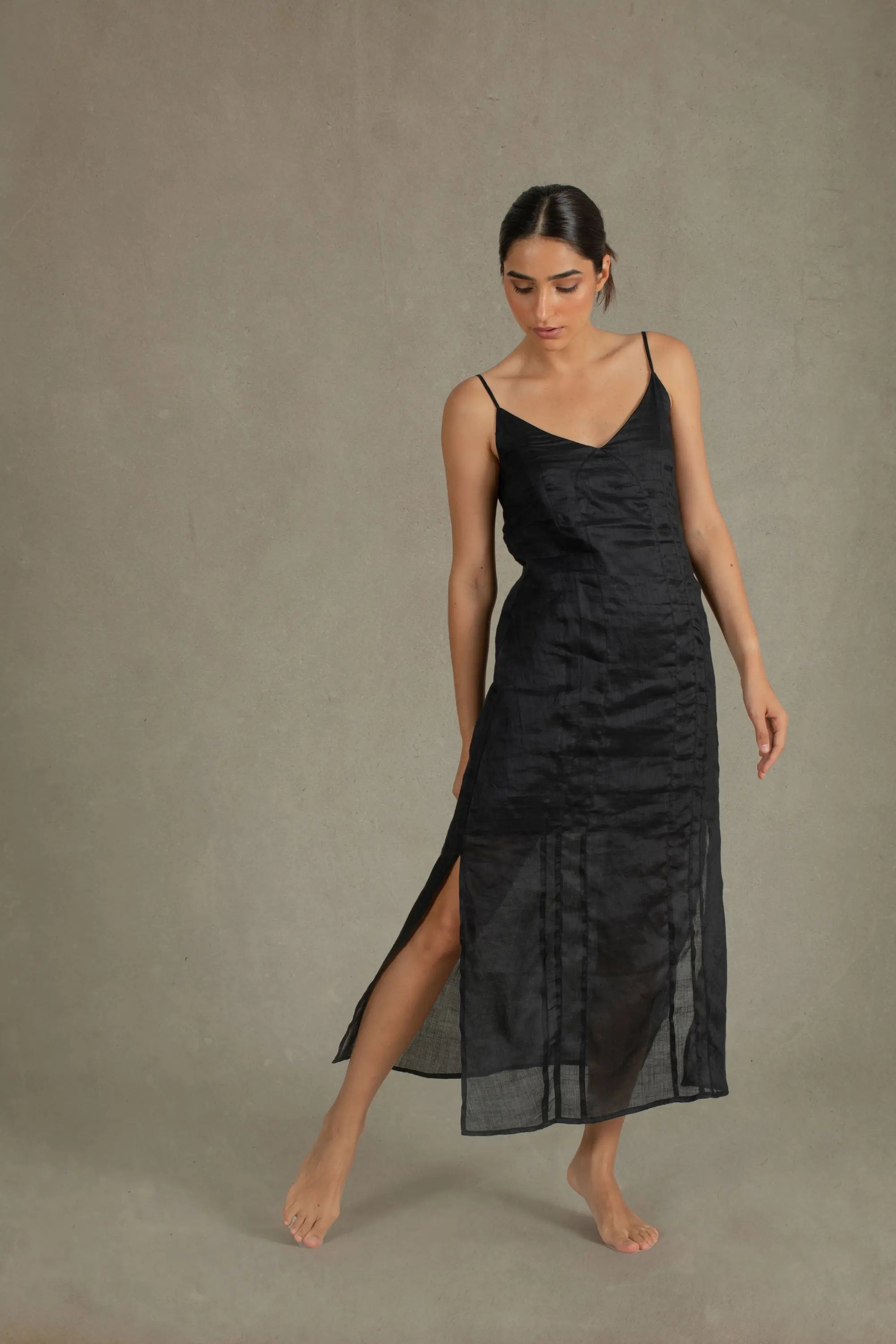Léa Ramie Linen Slip Dress Black